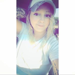 Meet your Posher, Leann